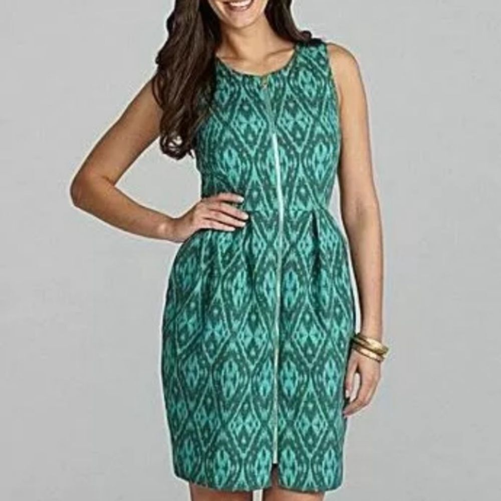 Alex Marie Blue Green Sheath Dress Size 4P Sleeveless Zipper Front NWT